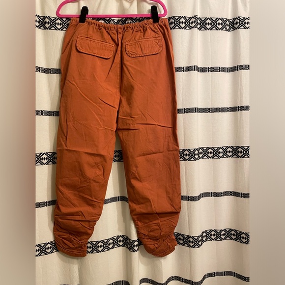 NWT New Light Parachute Pants in Terracotta XS - Picture 5 of 10